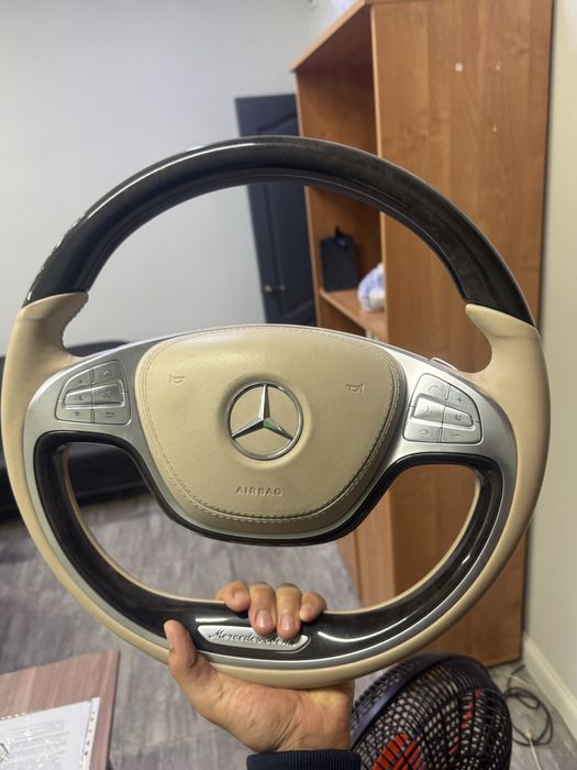 Продам руль W222