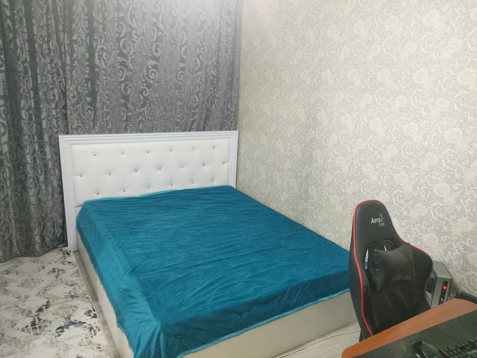 новый  спальный кроватт