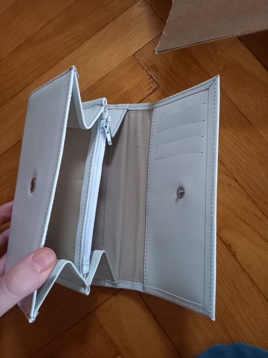 Portofel din piele Iutta nou Culoare: alb / crem, nefolosit