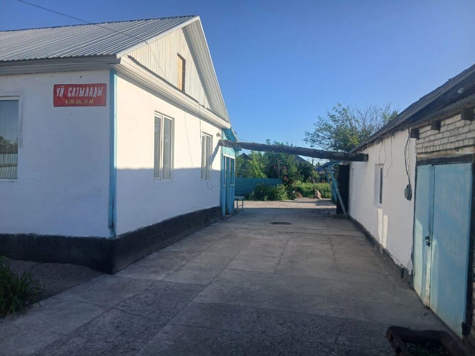 Продаю частный земельный дом.