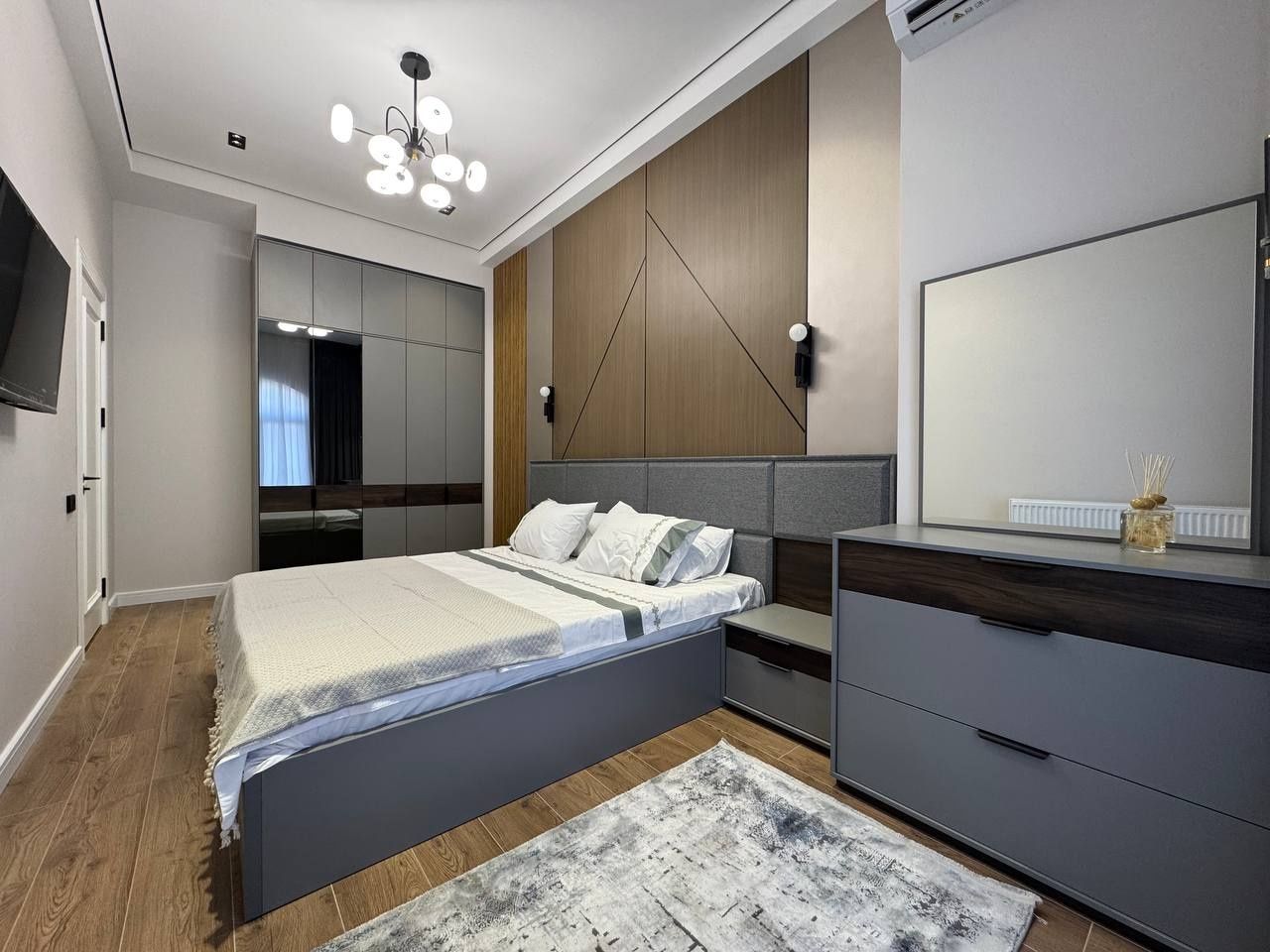 Продам 2/8/9 55м2 в ЖК Royal house, ор-р: ул. Шота Руставели