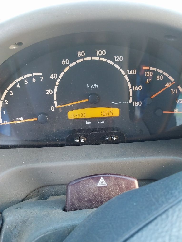 Vand urgent autoutilitara mercedes sprinter 208 2005 mator2.1 func per