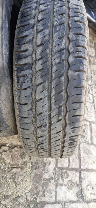 Продавам гуми 225/70/15 С