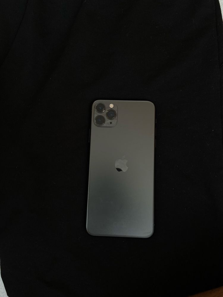 Продвам iPhone 11 pro max
