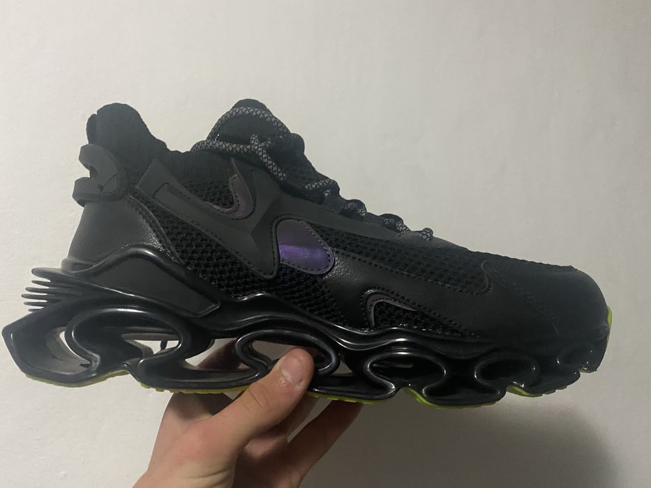 Adidasi de sport spring blade fosforescenti