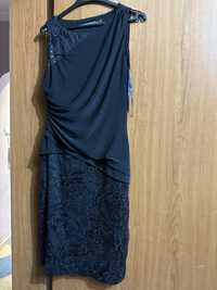 Коктейлна дамска къса рокля размер М