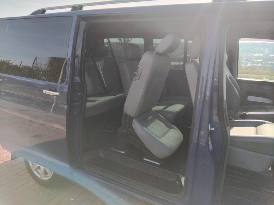 Volkswagen transporter t5 8+1locuri