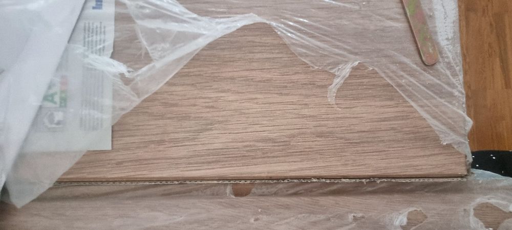 Parchet laminat 8 mm Credenza Oak K338 Krono Original