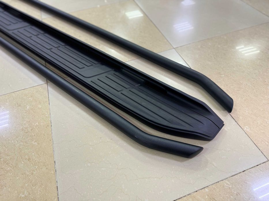 Защита порогов (черные) Toyota Prado (2017-)