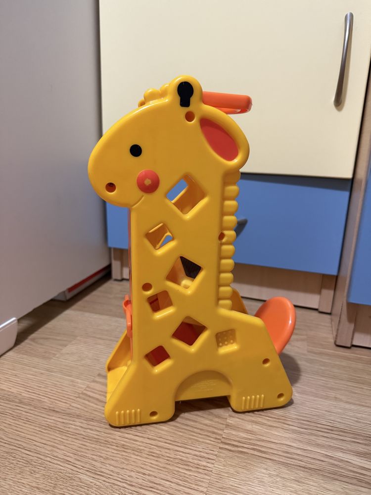 Fisher Price - Образователно жирафче с кубчета