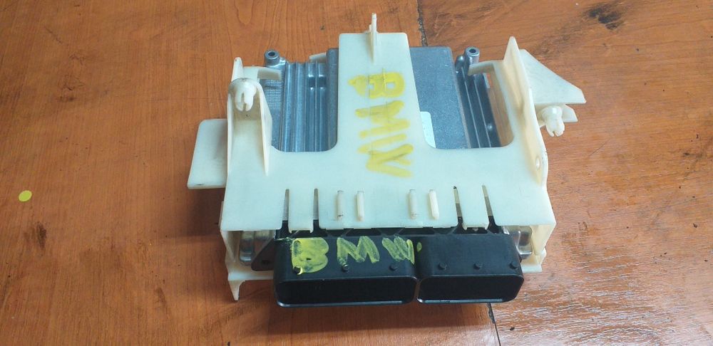 Calculator Ecu motor Bmw seria 118d