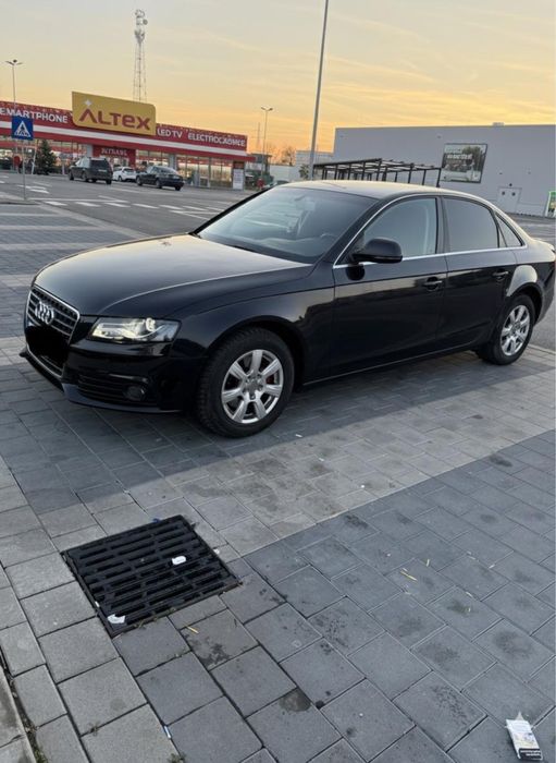 Vand Audi A4 B8 anul 2009