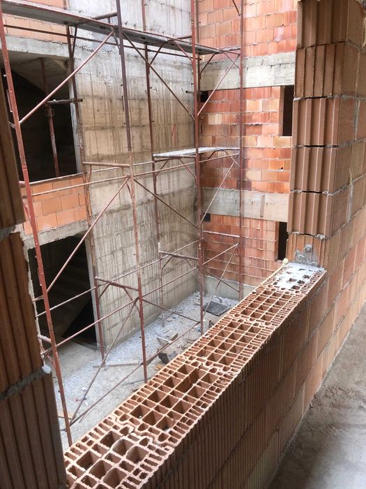 Продава се Двустаен апартамент в Пловдив, Център - 63 кв.м за 1334 €/кв.м - Снимка #8