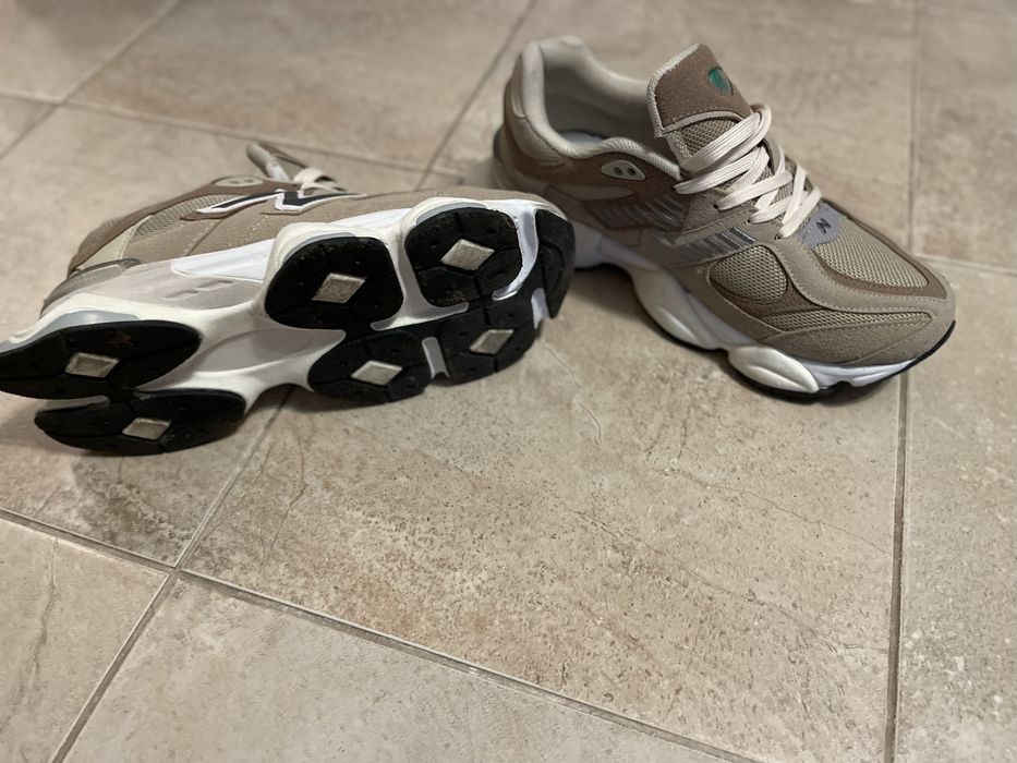 New Balance 9060