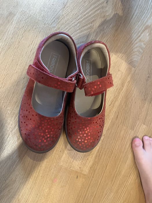 Balerini Rosii de piele nr 29