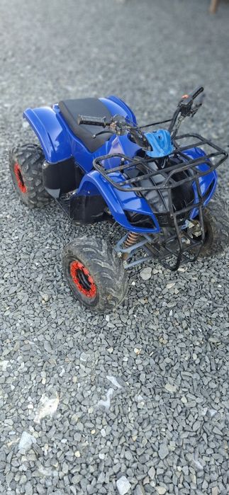Vând atv de 125cc semi automat