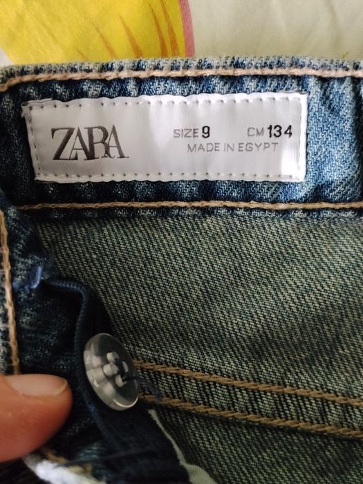 Детски дънки Zara