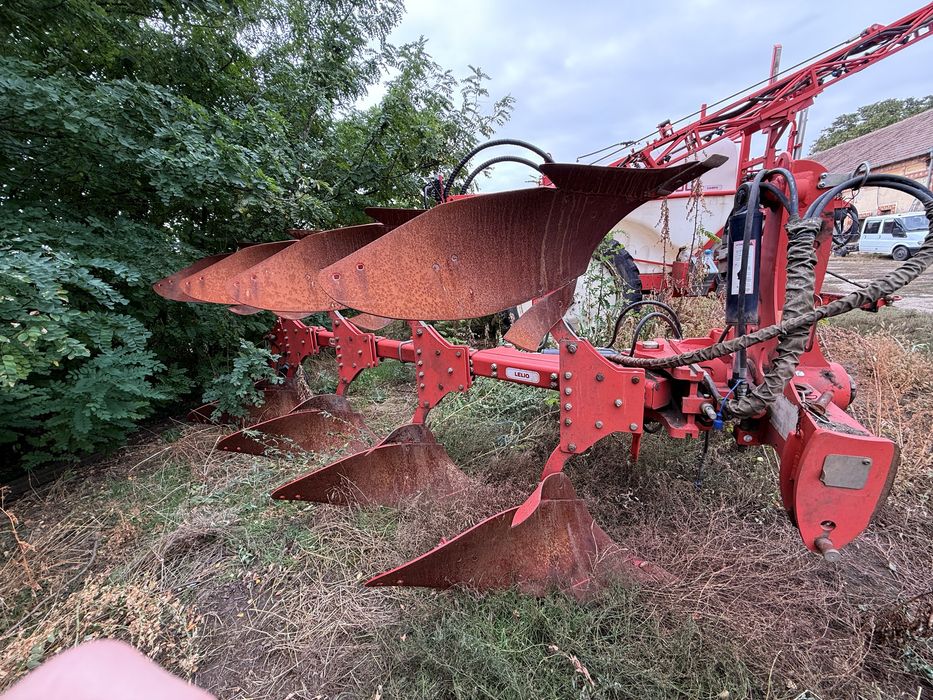 Vand plug cu 5 capuri 1 detasabil