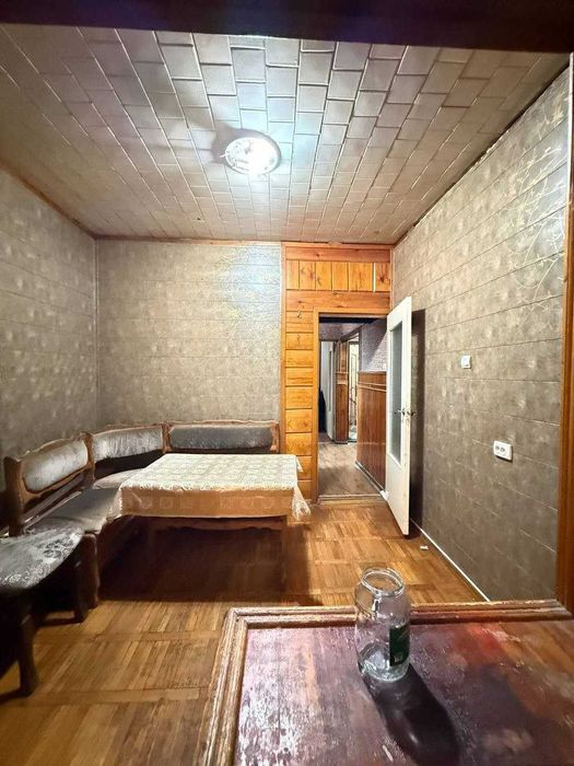 3-х комнатная квартира массив Кушбеги (хорош. среднее сост. ID: 4245