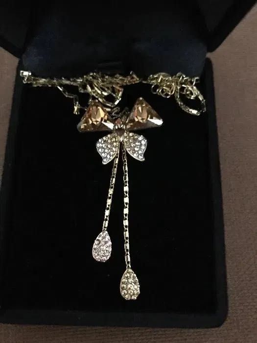 Луксозни Бижута VIP Уникати За Коктейли КРАСОТА СТИЛ ЛУКС КЛАСА