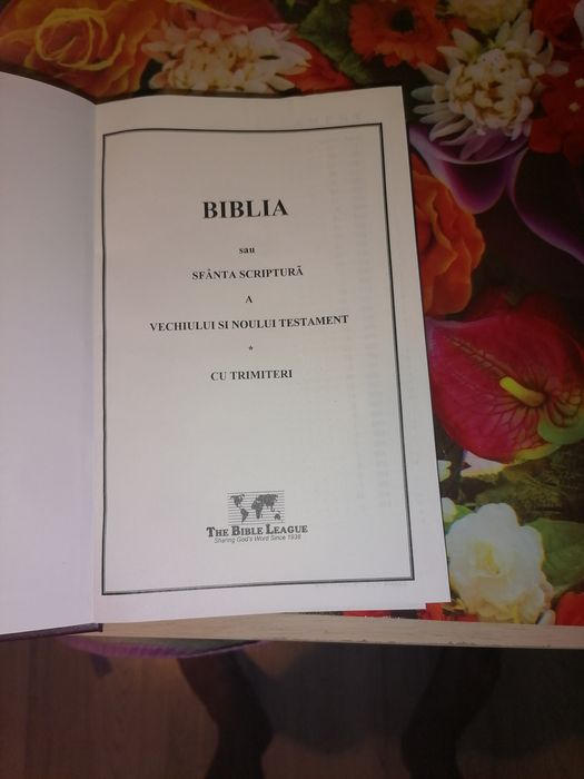 Carti vechi, Biblie, manuale medicina, chirurgie, biblie