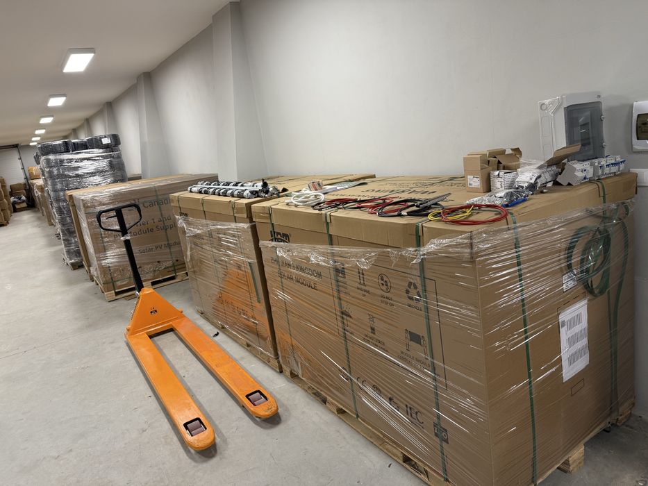 Panuri solare si accesori, sinsteme complete, inverot/bateri/panouri