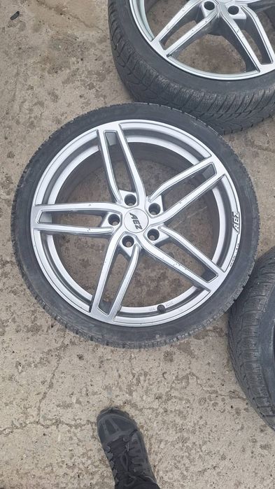 Джанти с гуми за VW
