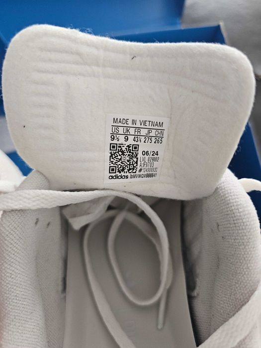 Sneakers adidas x Dingyun Zhang Samba