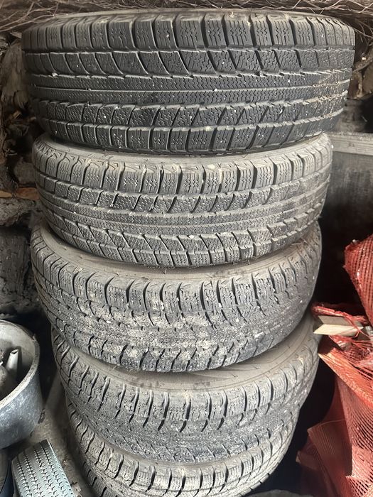 Шины на автомобиль