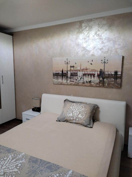 Продава се Тристаен апартамент в Бургас, Сарафово - 116 кв.м за 1983 €/кв.м - Снимка #15