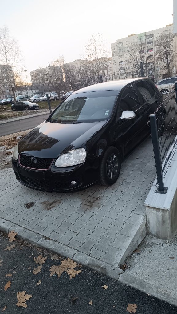 Задна R32 добавка и предна GTI броня за Голф 5 (zadna R32 dobavka)