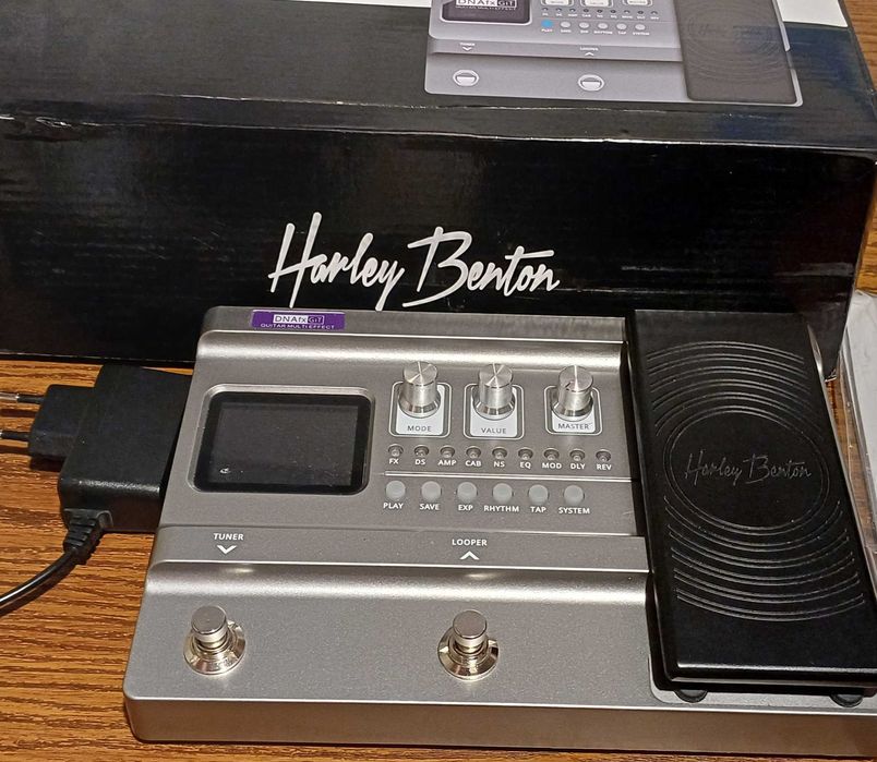 Harley Benton DNAfxGit-Procesor chitara