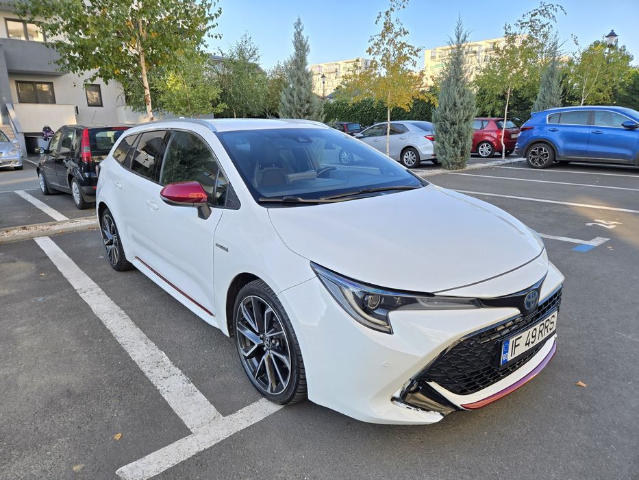Toyota Corolla Hybrid GR 2.0 184 CP Extra Full Propietar Variante