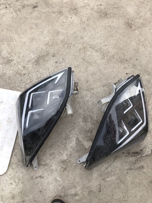 Продам фары на прадо 120