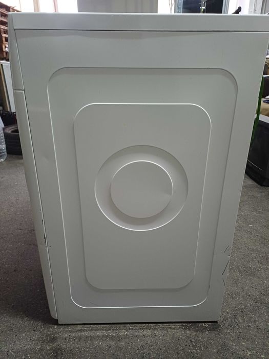 Кондезацоинна сушилня Bauknecht 8кг.