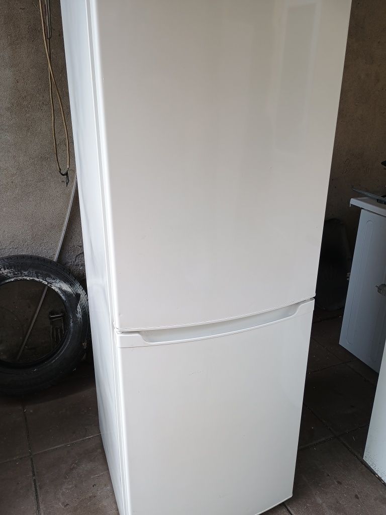 Beko indesit clasa aa frigidere cu 2 usi