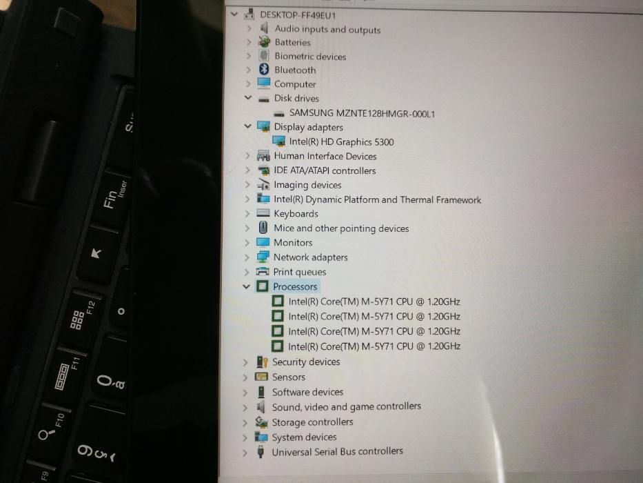 Tableta Lenovo Helix 2 M-5Y71 128 GB SSD 4gb ram FullHD + docking