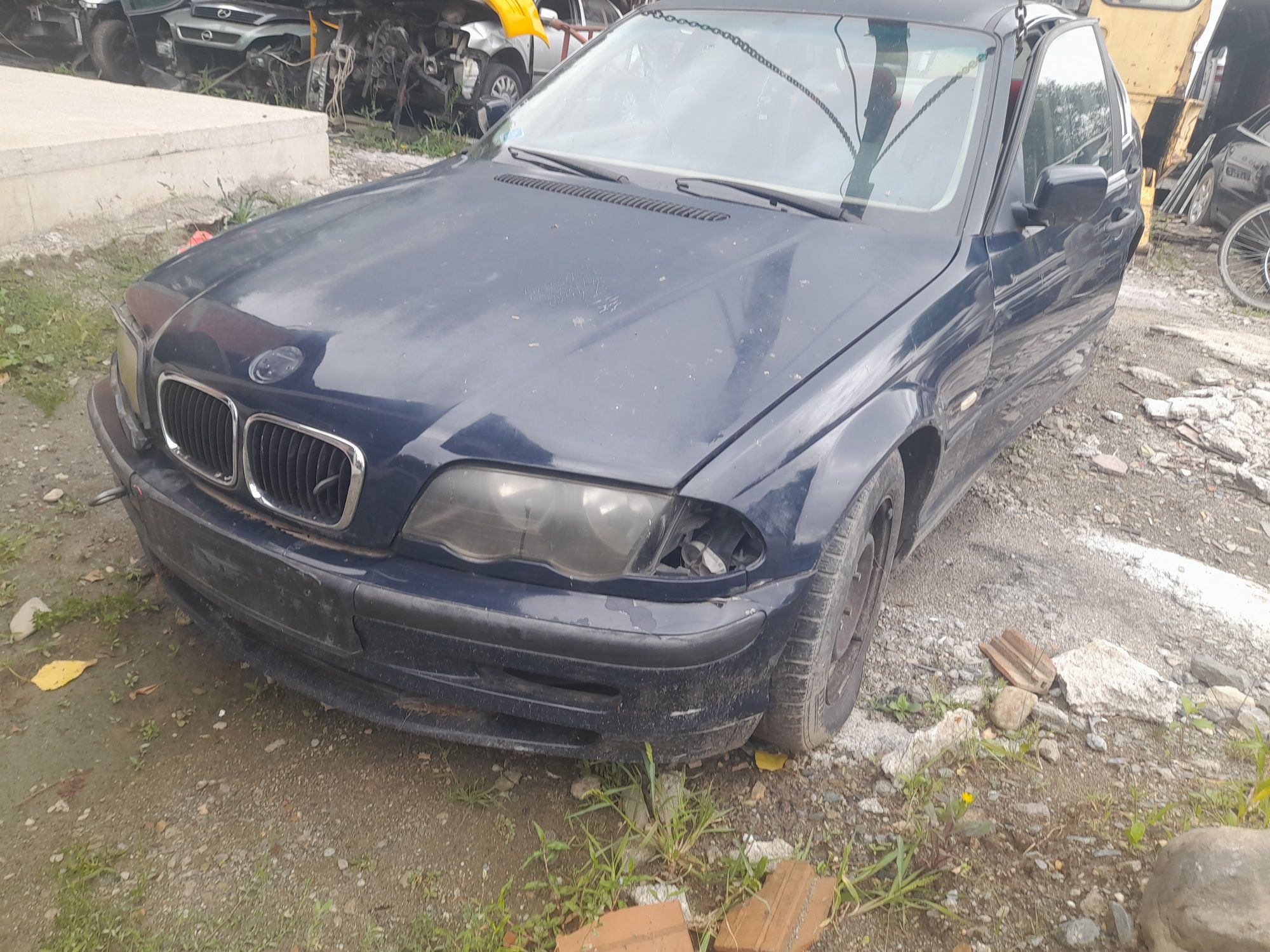 Dezmembrez bmw e46 1.8 benzină