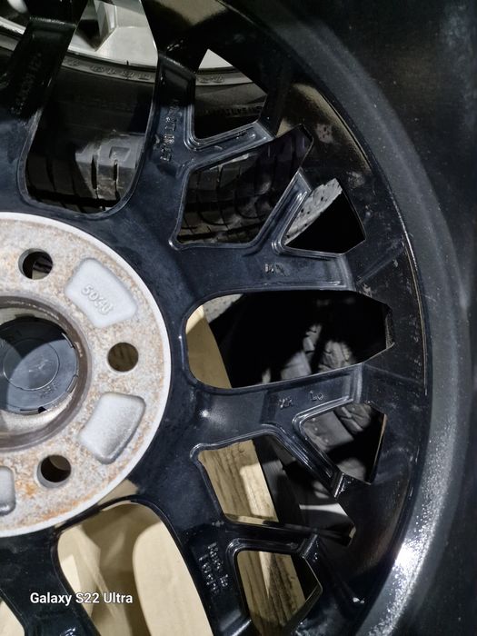 Volvo 20 цола+гуми 245 45 20 топ състояние супер нов модел