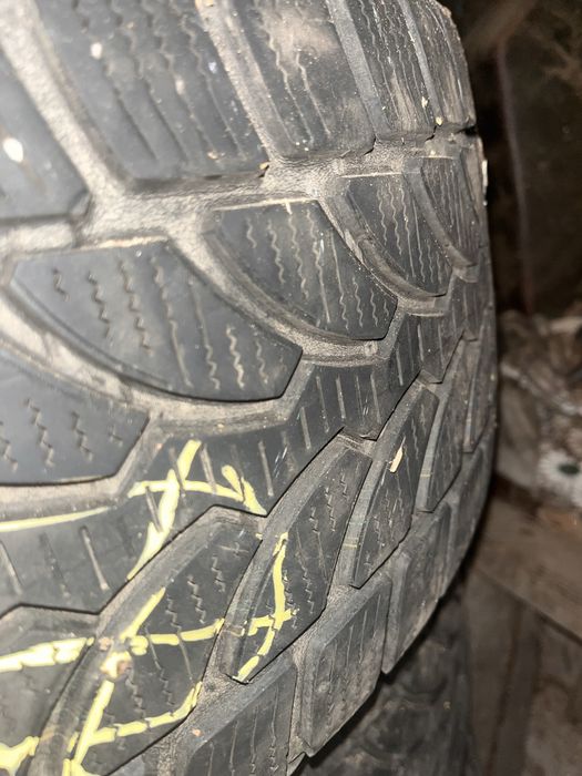 Vand 4 anvelope 225 50 r17