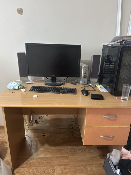 Стол компьютерный бесплатно самовывоз