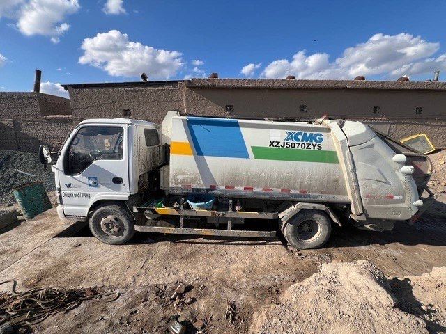 XCMG isuzu 2011 йил холати яхши