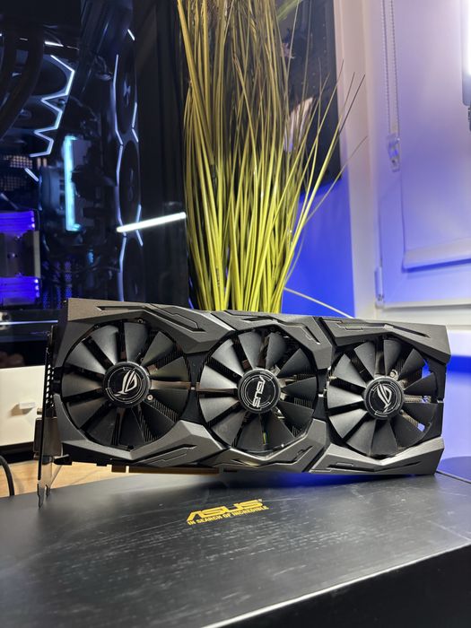 Геймърски компютър Ryzen 5500, GTX1080, 16 ram, 512 ssd, 600W