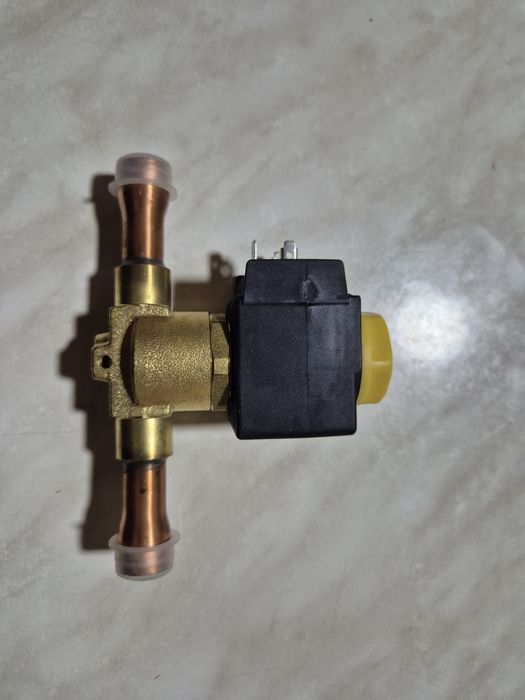 Электромагнитный клапан газа  Castel