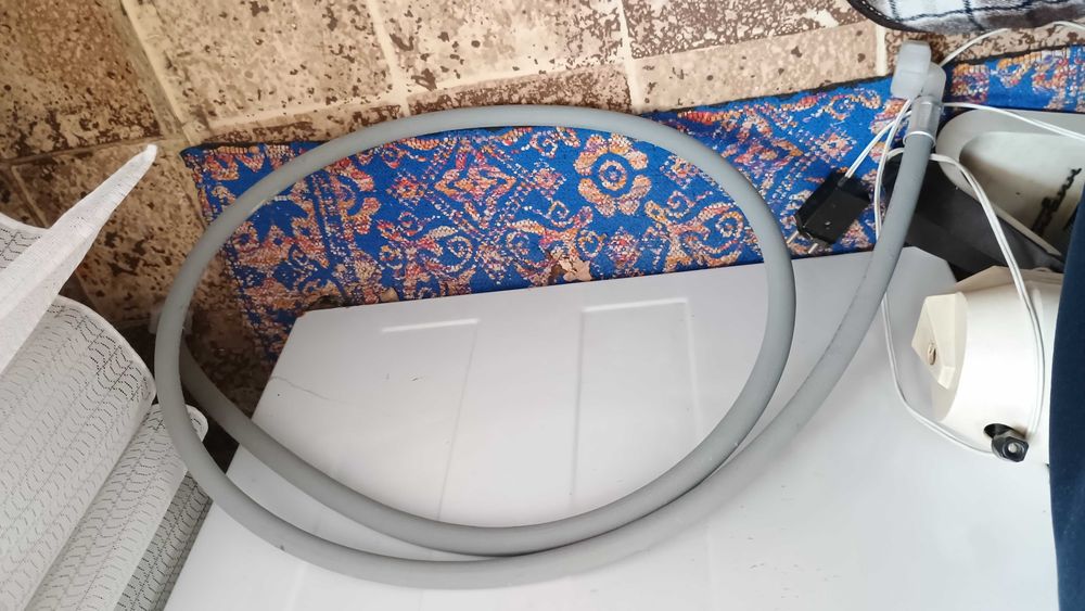 Пералня със сушилня "Зероват"