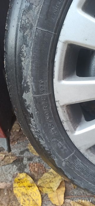 Гуми 235х50х18 летни