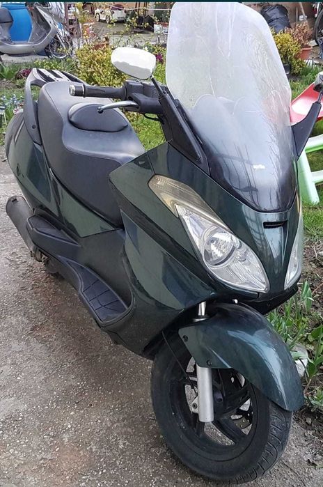 dezmembrez piese motor carene aprilia atlantic scarabeo