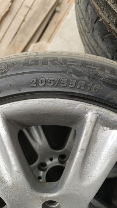 Sotiladi: 4 ta disk va 8 ta 205/55 R16 balon
Holati yaxshi, ishlatilga