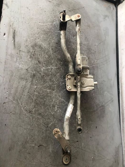 Ansamblu stergatoare motoras alfa romeo giulietta dupa 2010