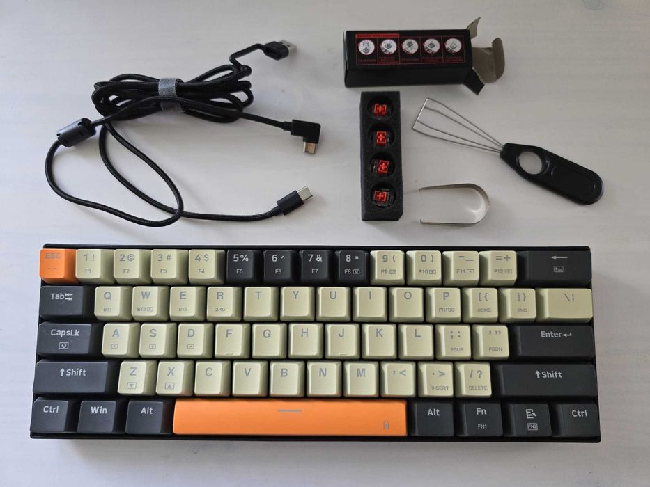 Tastatura Gaming Redragon Caraxes Pro RGB Red Switch Mecanica